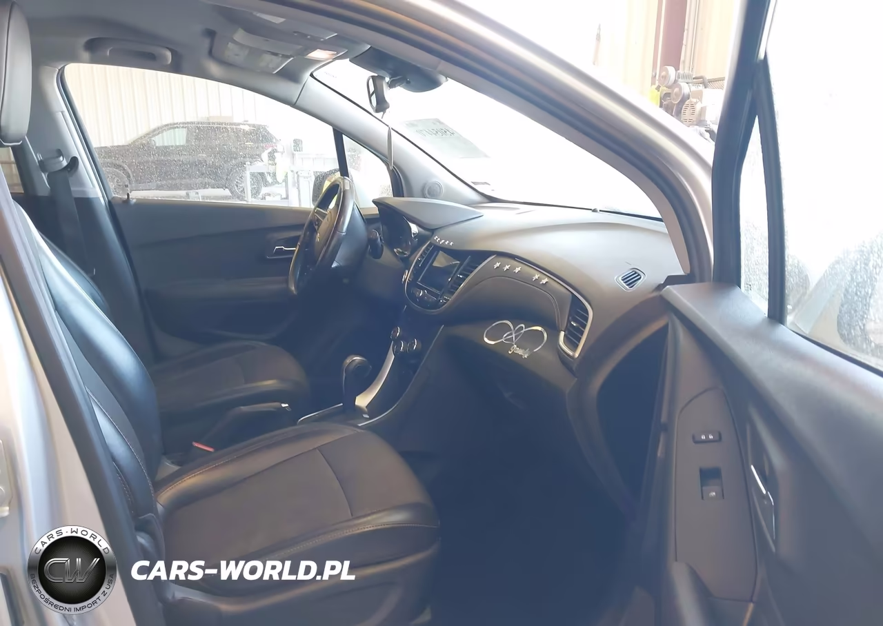 2019 Chevrolet Trax Lt VIN:3GNCJPSB8KL306328 - 5