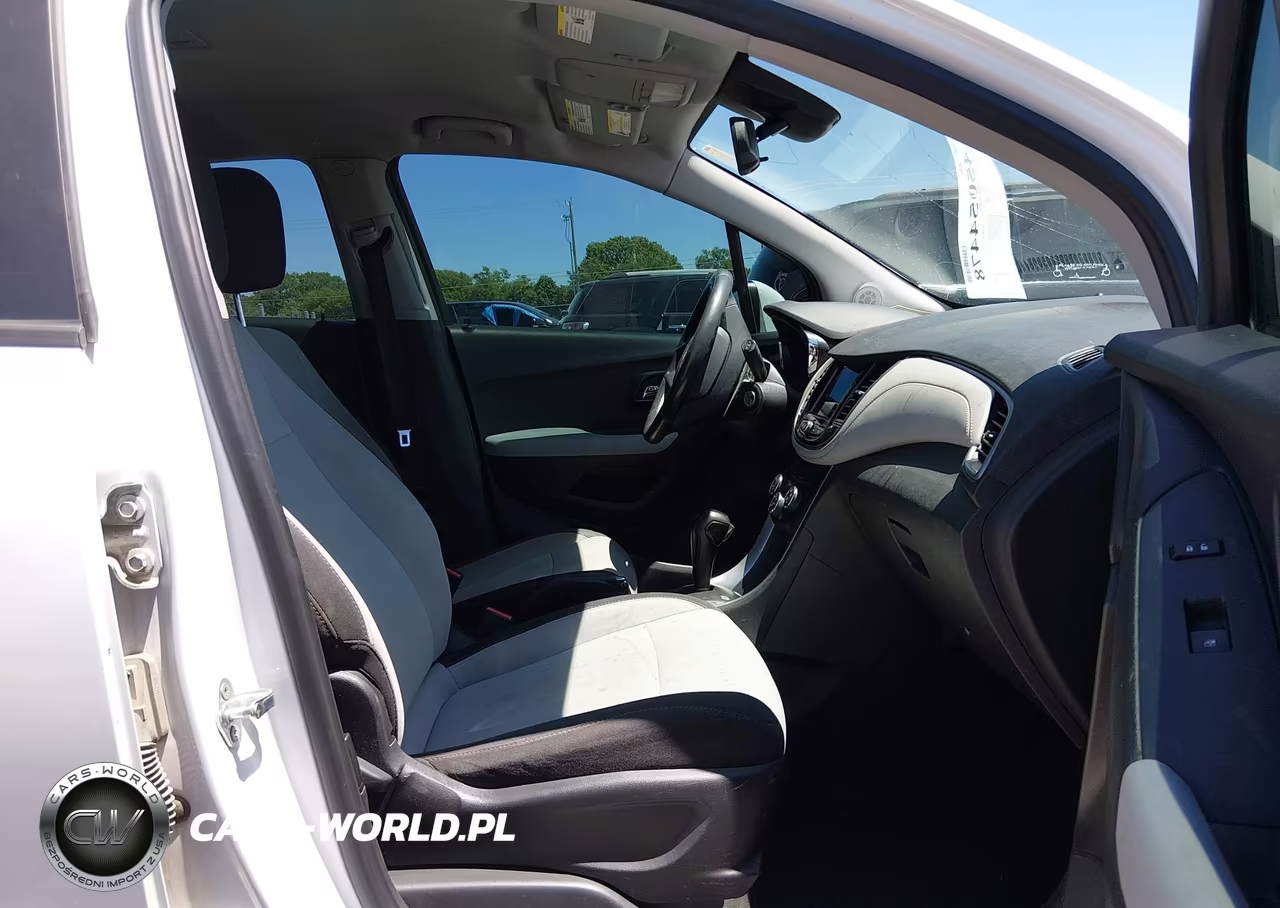 2018 Chevrolet Trax Ls VIN:3GNCJKSB1JL405185 - 5