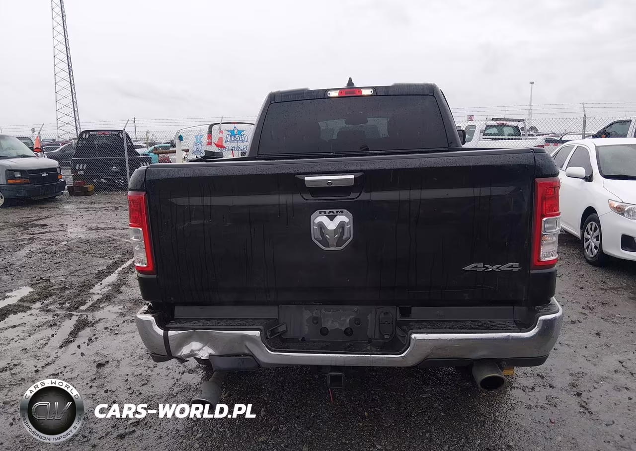 2019 Ram 1500 Big Horn-Lone Star 4X4 6'4 Box VIN:1C6SRFBT8KN654928 - 17
