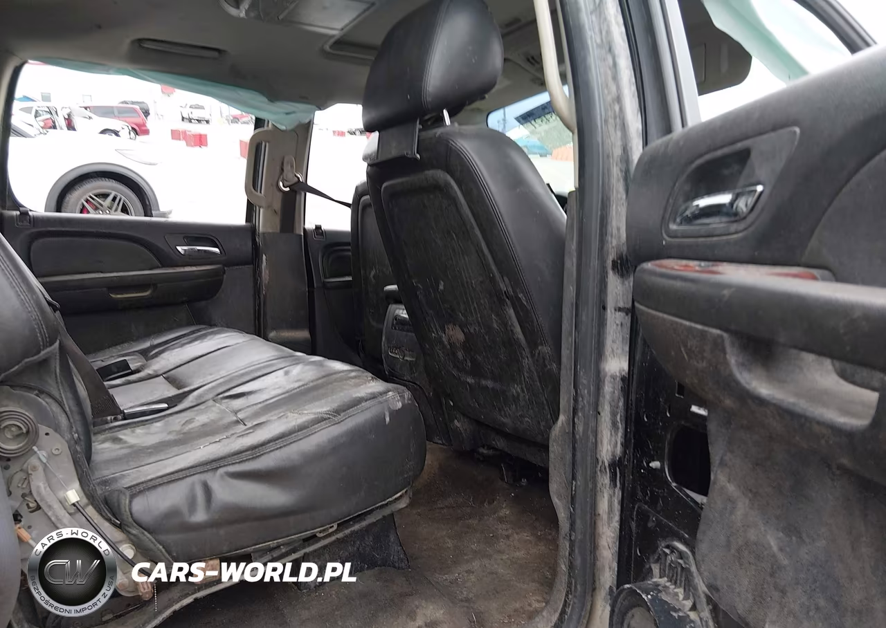 2012 Chevrolet Suburban 1500 Lt VIN:1GNSKJE75CR290452 - 8