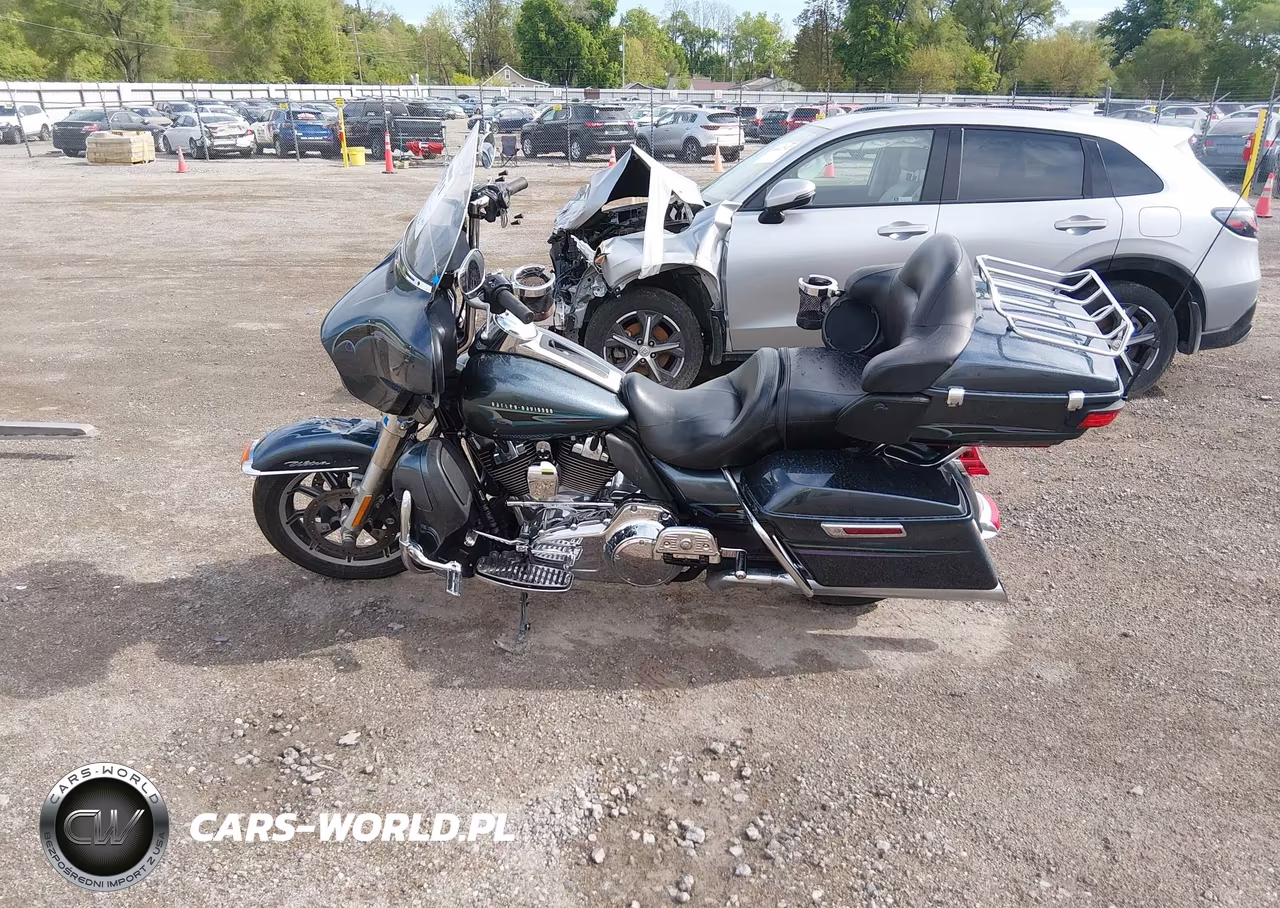 2015 Harley-Davidson Flhtcu Ultra Classic Electra Gld VIN:1HD1FCM17FB633047 - 13