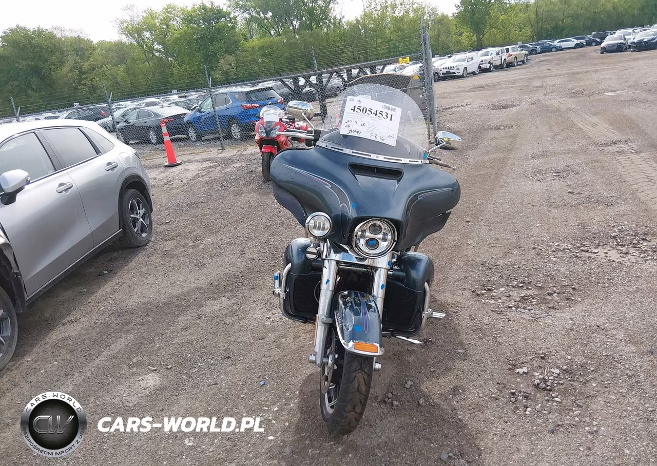 2015 Harley-Davidson Flhtcu Ultra Classic Electra Gld VIN:1HD1FCM17FB633047 - 5