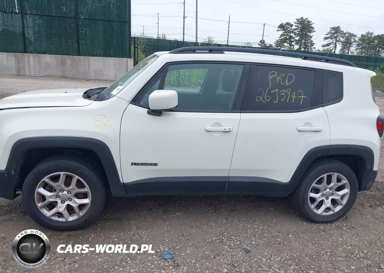 2017 Jeep Renegade Latitude 4X4 VIN:ZACCJBBBXHPF24718 - 13