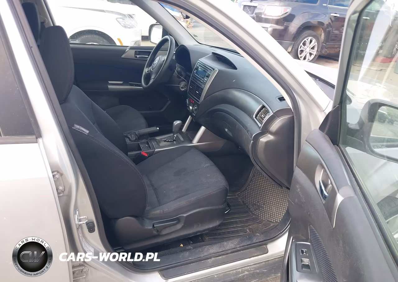 2011 Subaru Forester 2.5X Premium VIN:JF2SHBCC2BH773125 - 5