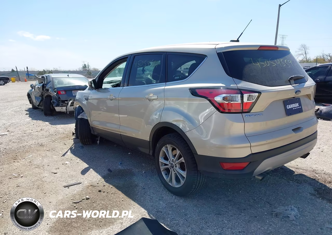 2017 Ford Escape Se VIN:1FMCU0GD7HUB87568 - 3