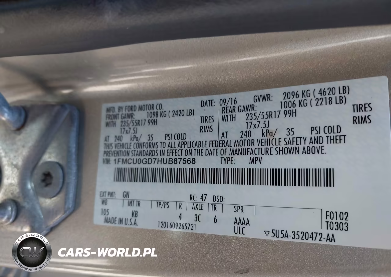 2017 Ford Escape Se VIN:1FMCU0GD7HUB87568 - 9