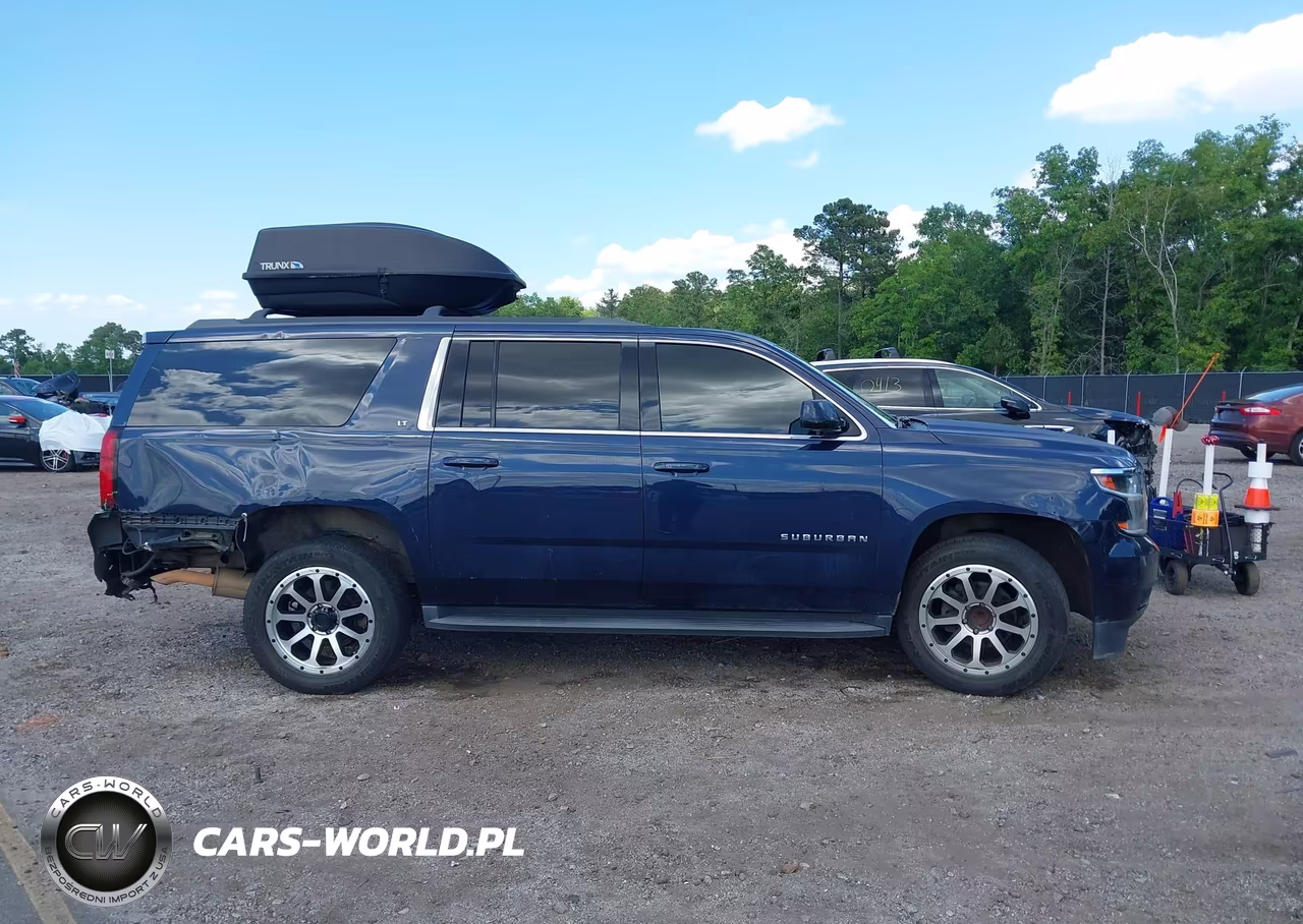 2017 Chevrolet Suburban Lt VIN:1GNSCHKC0HR366691 - 14