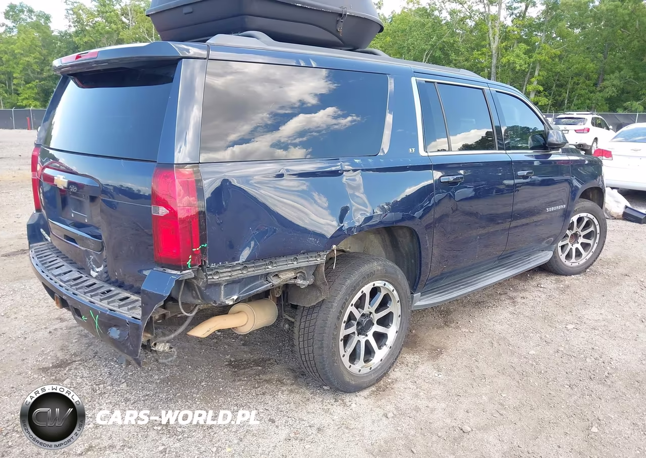 2017 Chevrolet Suburban Lt VIN:1GNSCHKC0HR366691 - 4