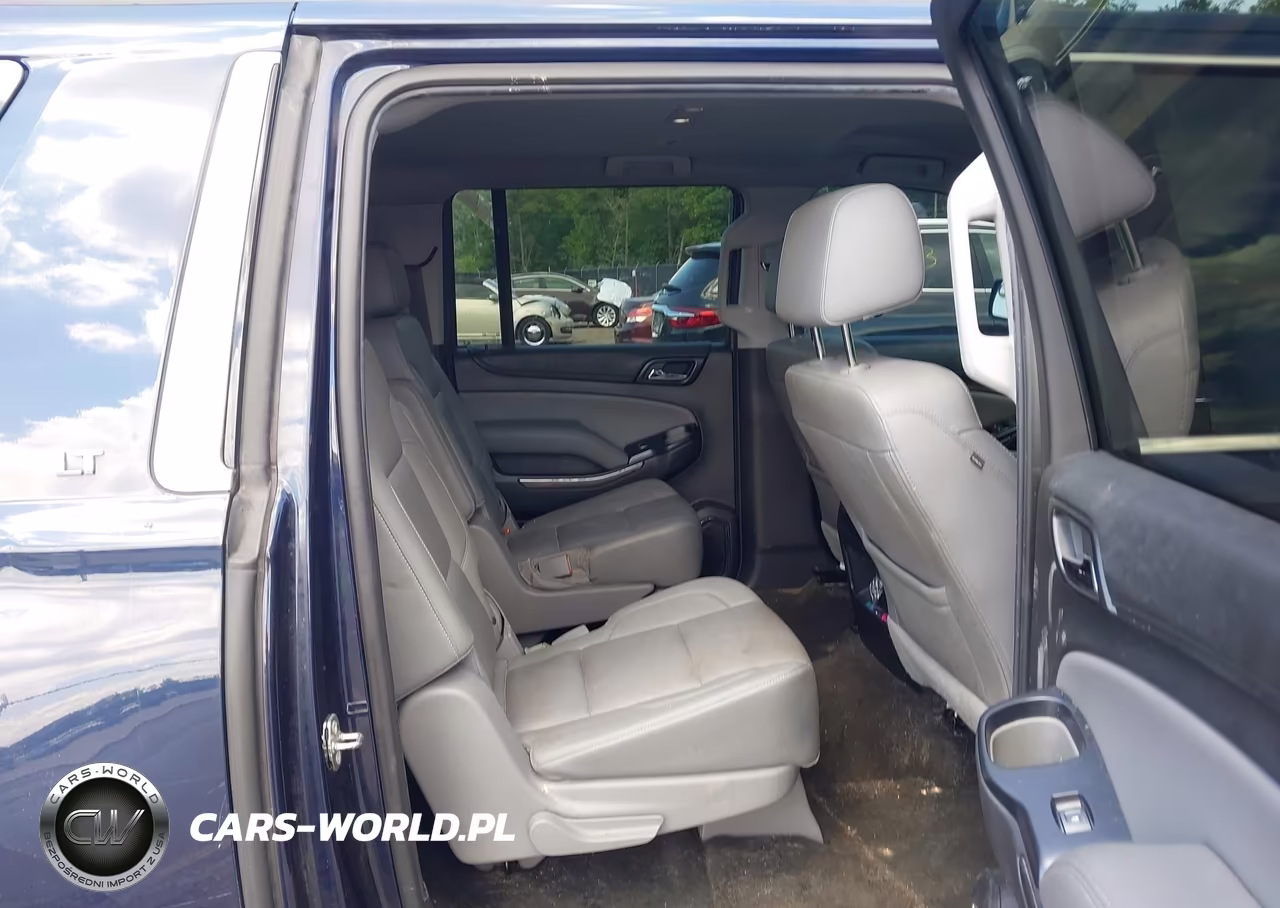 2017 Chevrolet Suburban Lt VIN:1GNSCHKC0HR366691 - 8