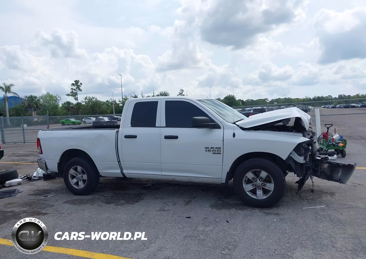 2019 Ram 1500 Classic Tradesman 4X4 6'4 Box VIN:1C6RR7FG8KS700700 - 13