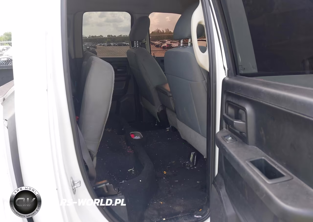 2019 Ram 1500 Classic Tradesman 4X4 6'4 Box VIN:1C6RR7FG8KS700700 - 8