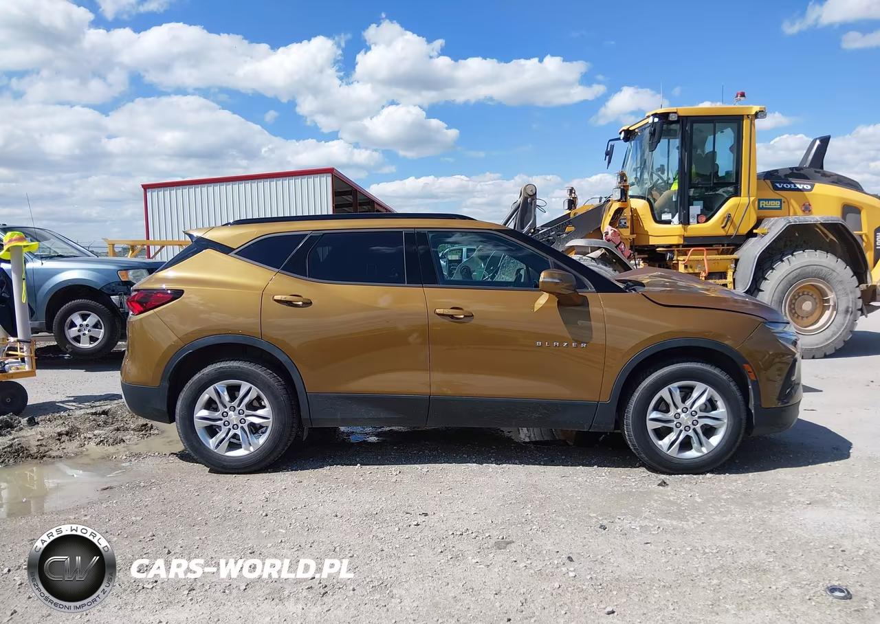 2019 Chevrolet Blazer VIN:3GNKBGRS1KS613974 - 13