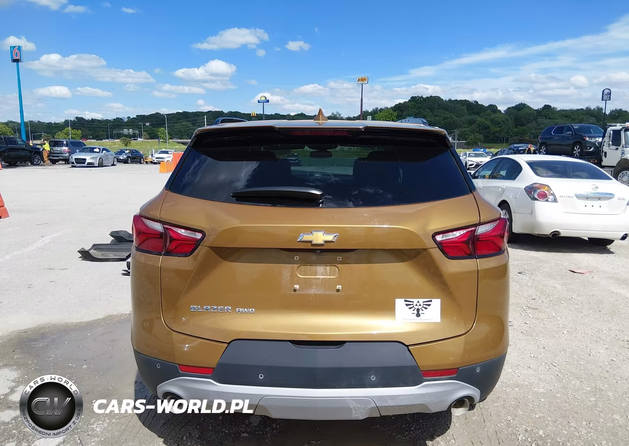 2019 Chevrolet Blazer VIN:3GNKBGRS1KS613974 - 16