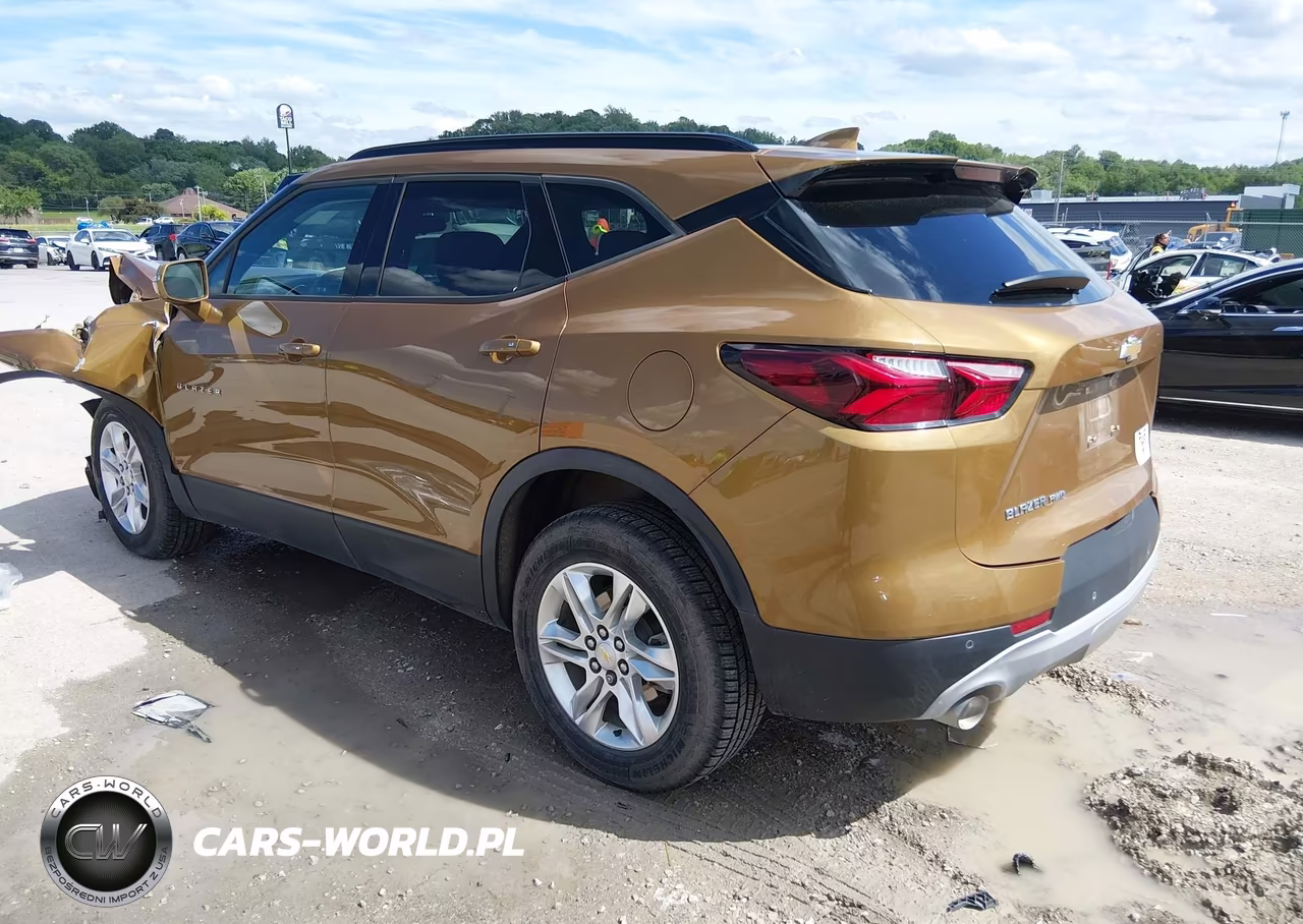 2019 Chevrolet Blazer VIN:3GNKBGRS1KS613974 - 3