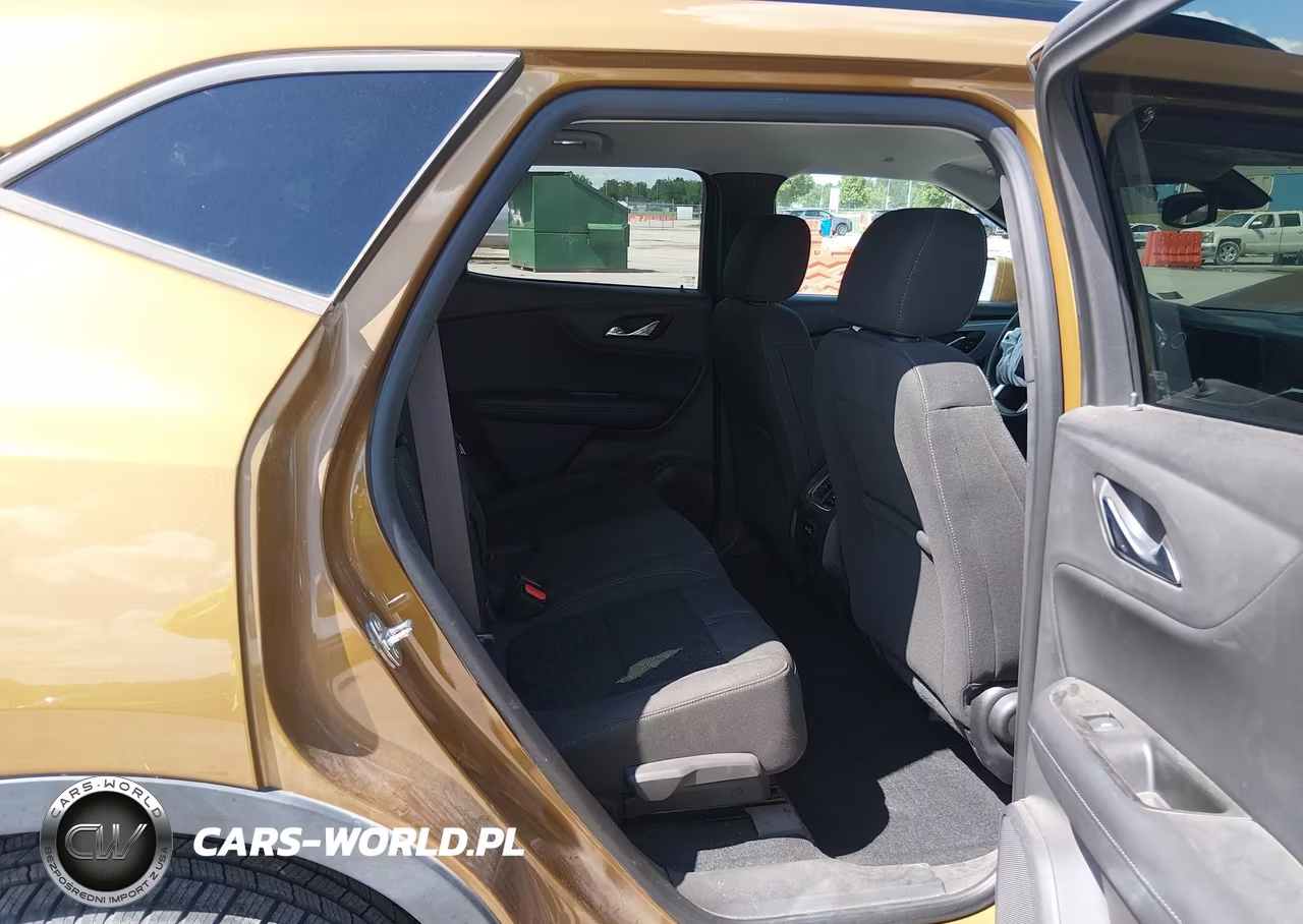 2019 Chevrolet Blazer VIN:3GNKBGRS1KS613974 - 8