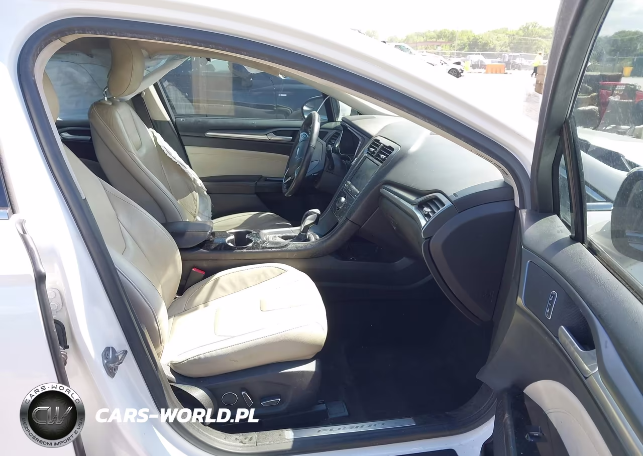 2015 Ford Fusion Titanium VIN:3FA6P0K94FR138446 - 5