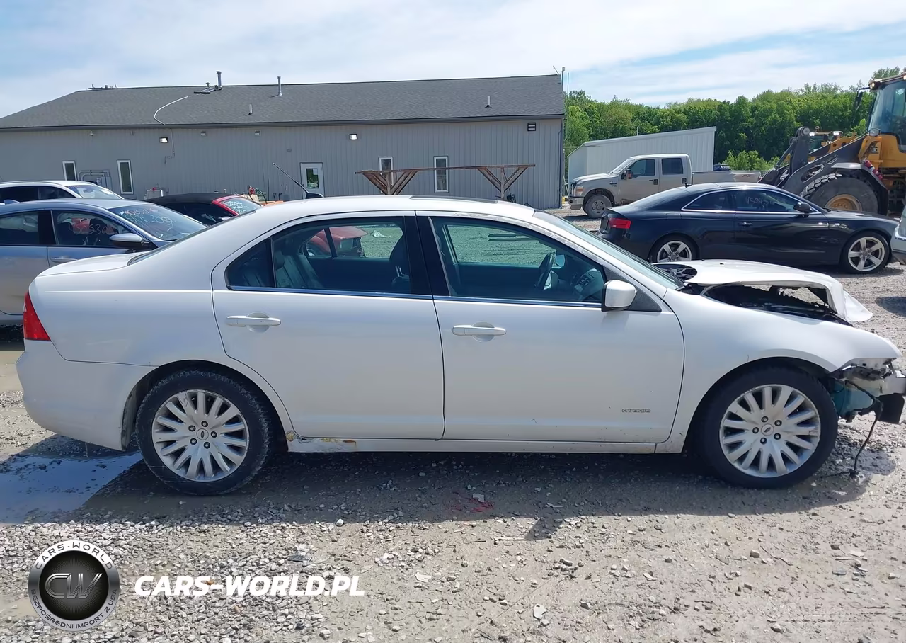 2011 Ford Fusion Hybrid VIN:3FADP0L30BR314842 - 14