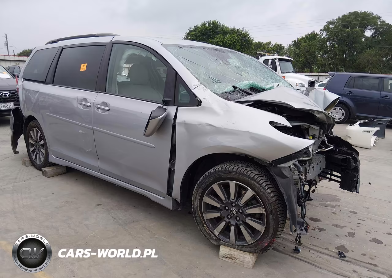 2020 Toyota Sienna Limited Premium