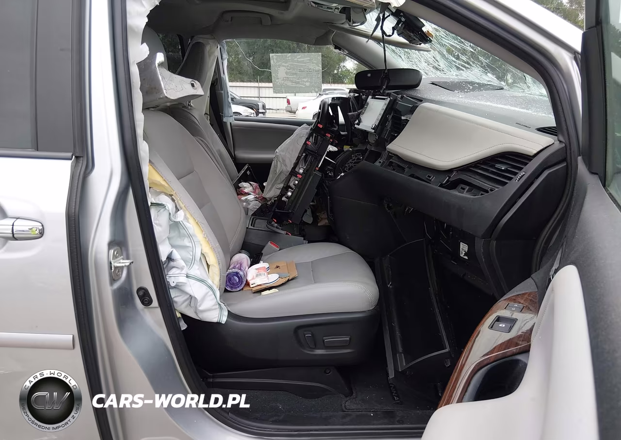 2020 Toyota Sienna Limited Premium VIN:5TDYZ3DC9LS077644 - 5