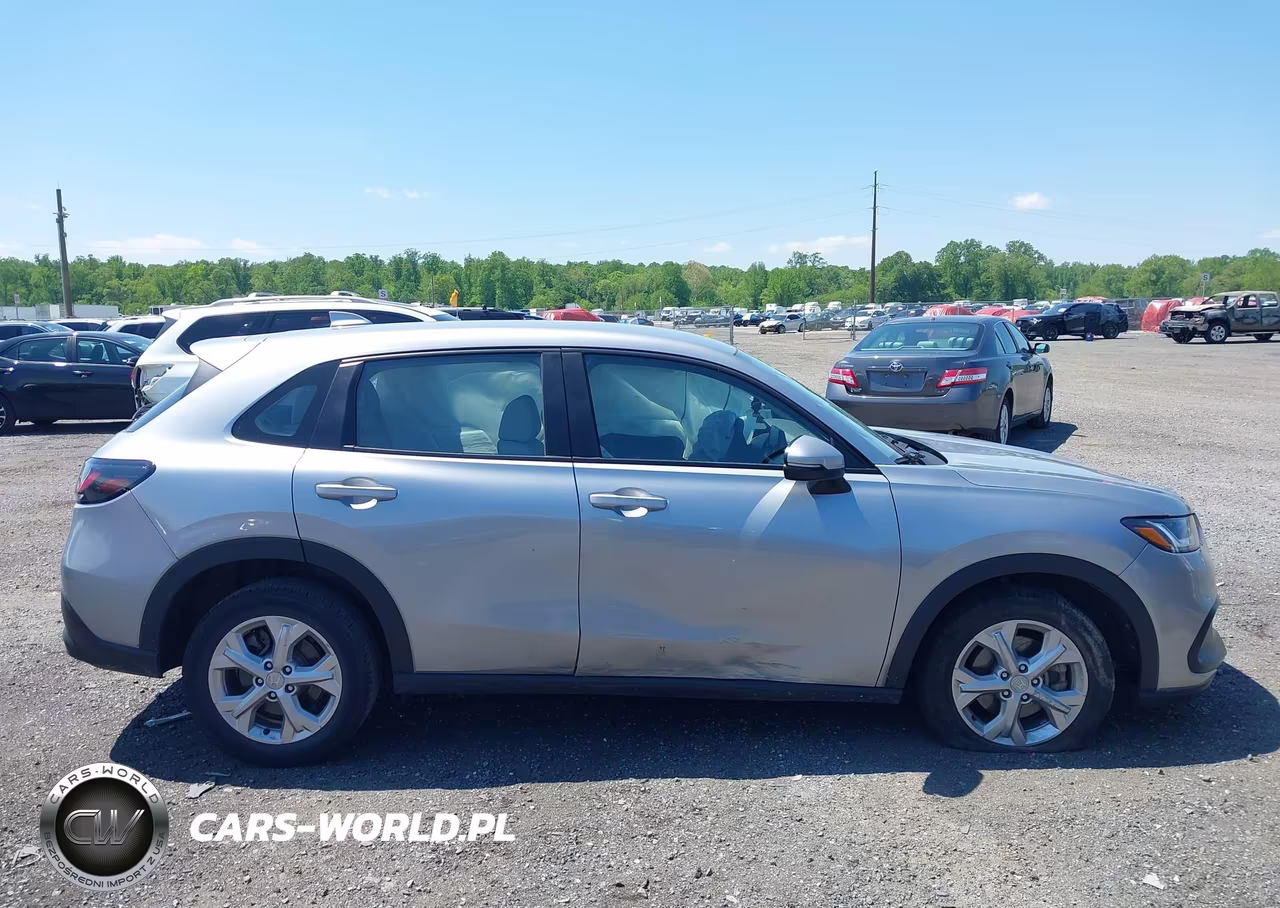 2023 Honda Hr-V Awd Lx VIN:3CZRZ2H36PM746039 - 13