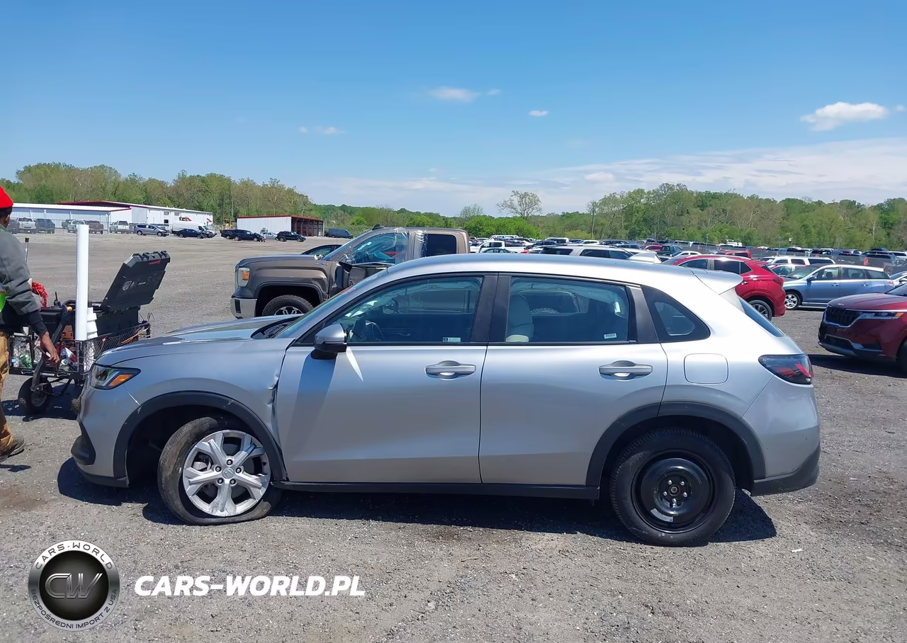 2023 Honda Hr-V Awd Lx VIN:3CZRZ2H36PM746039 - 14