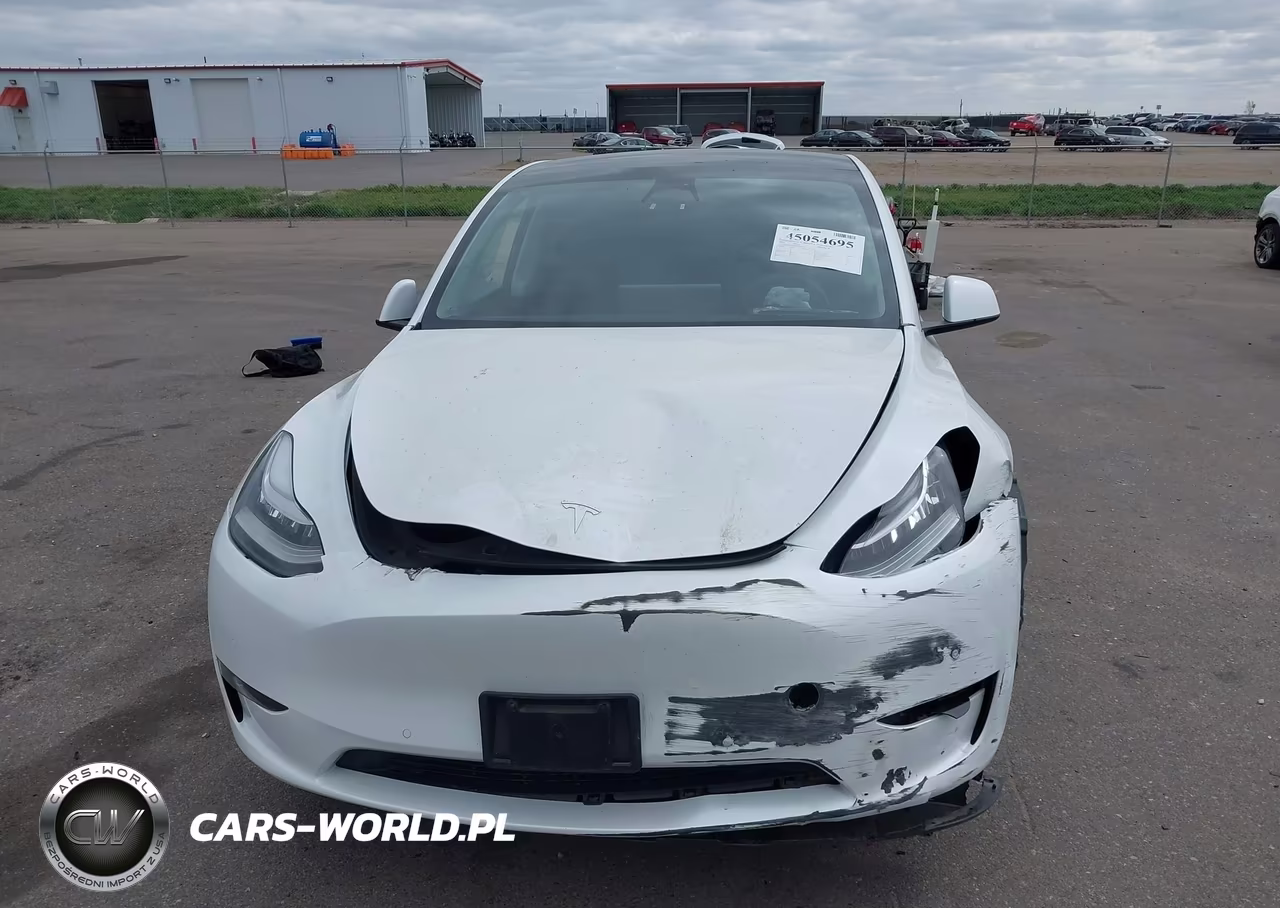 2022 Tesla Model Y Long Range Dual Motor All-Wheel Drive VIN:7SAYGDEE0NF315306 - 13