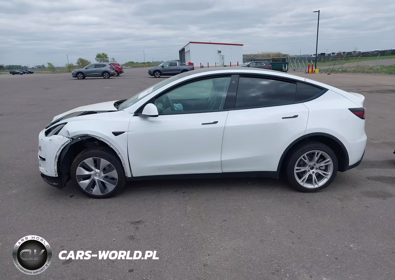 2022 Tesla Model Y Long Range Dual Motor All-Wheel Drive VIN:7SAYGDEE0NF315306 - 15