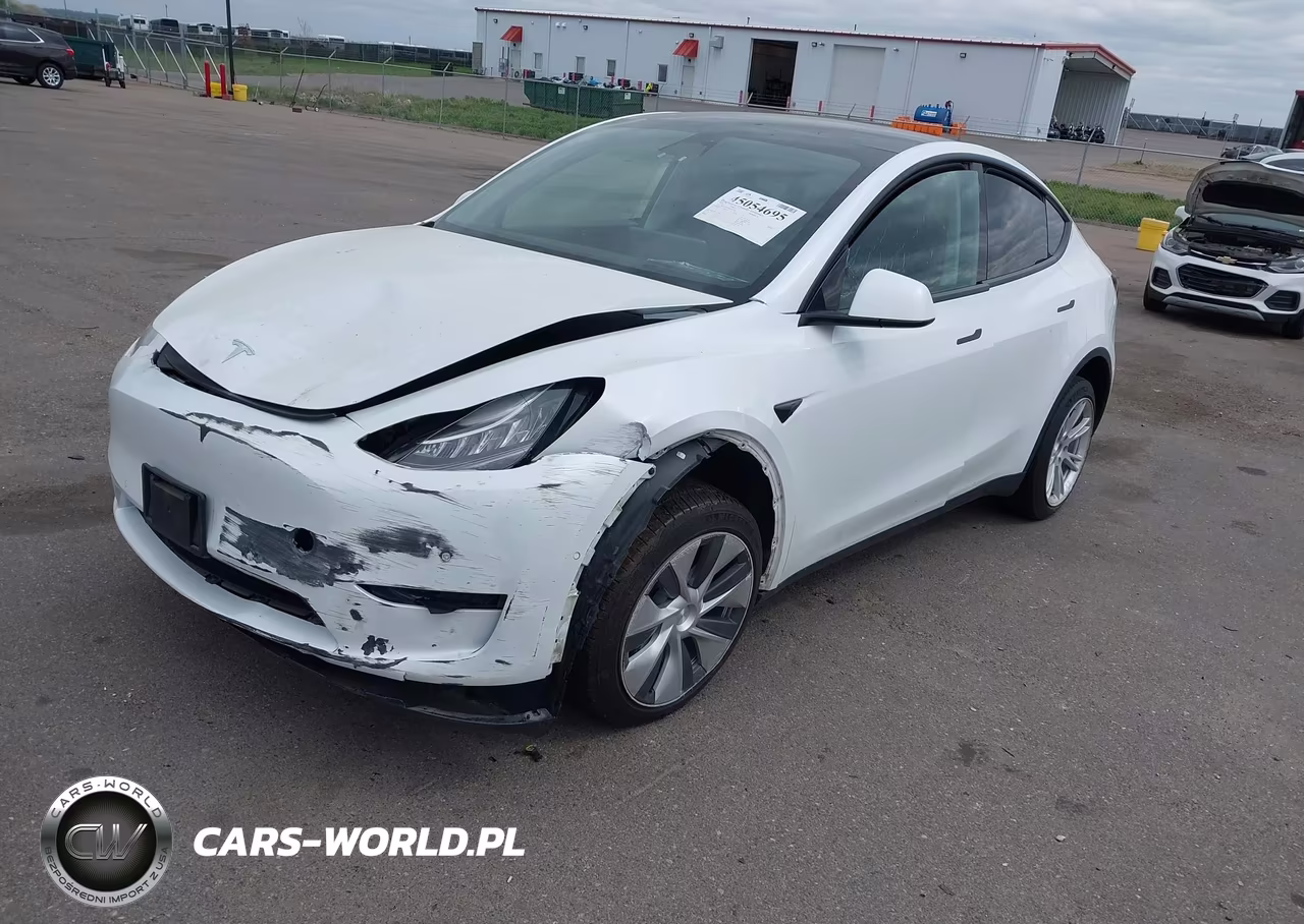 2022 Tesla Model Y Long Range Dual Motor All-Wheel Drive VIN:7SAYGDEE0NF315306 - 2