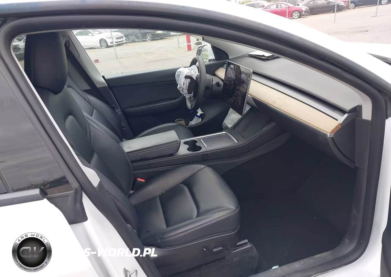 2022 Tesla Model Y Long Range Dual Motor All-Wheel Drive VIN:7SAYGDEE0NF315306 - 5