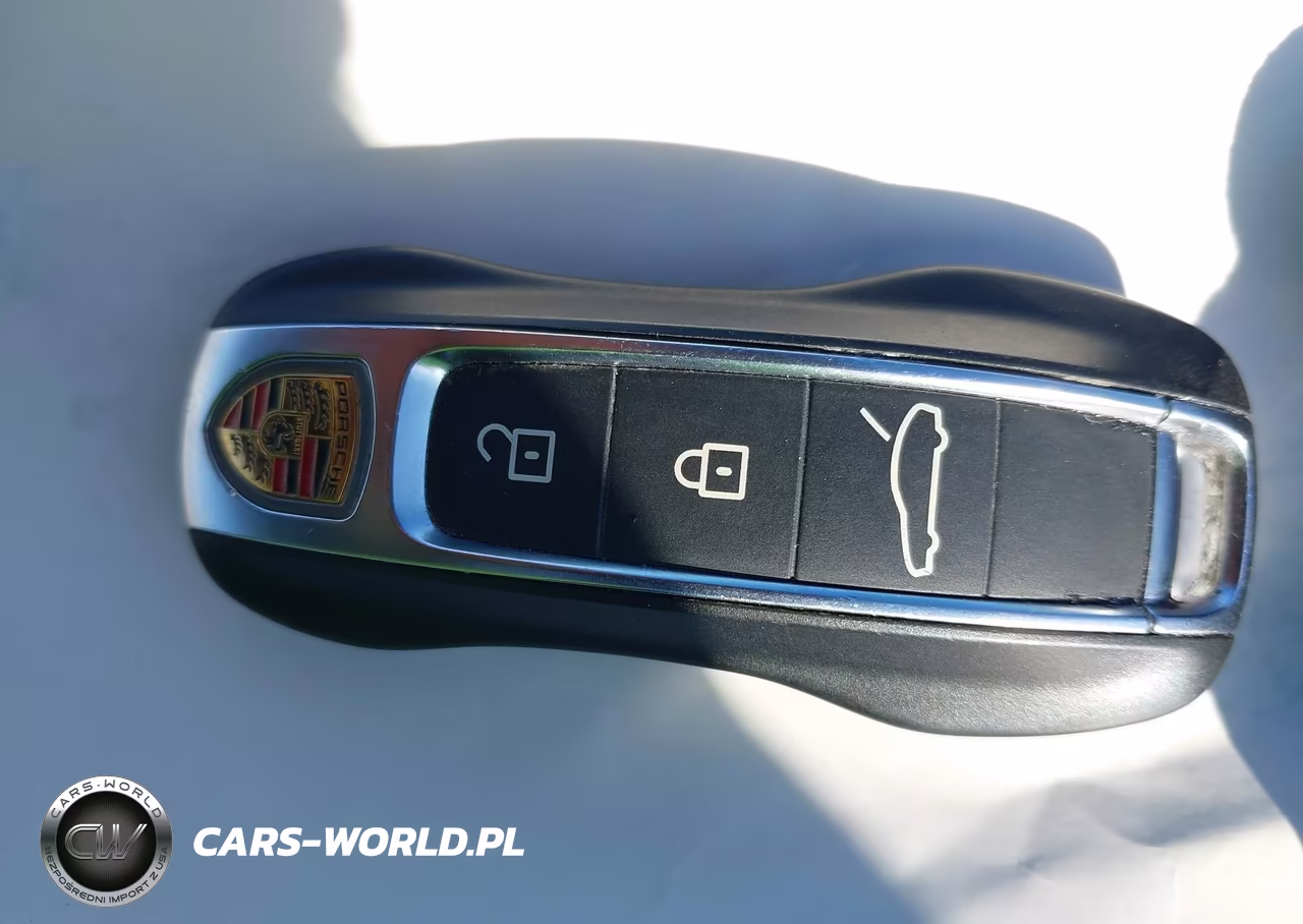 2022 Porsche Panamera 4S VIN:WP0AB2A71NL130350 - 11