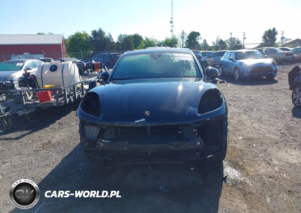 2021 Porsche Macan Turbo VIN:WP1AF2A52MLB60358 - 13