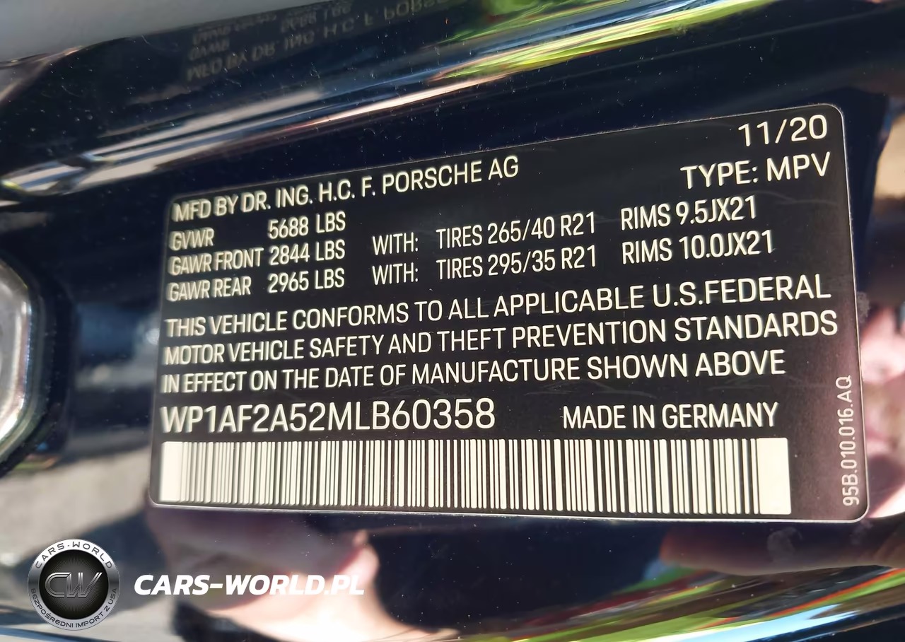 2021 Porsche Macan Turbo VIN:WP1AF2A52MLB60358 - 9