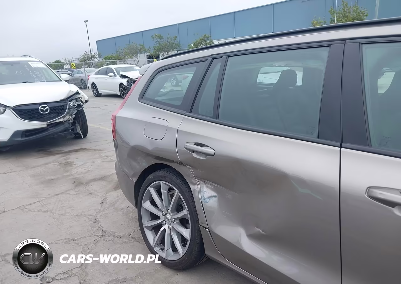 2021 Volvo V60 T5 Momentum VIN:YV1102EK3M2427316 - 6