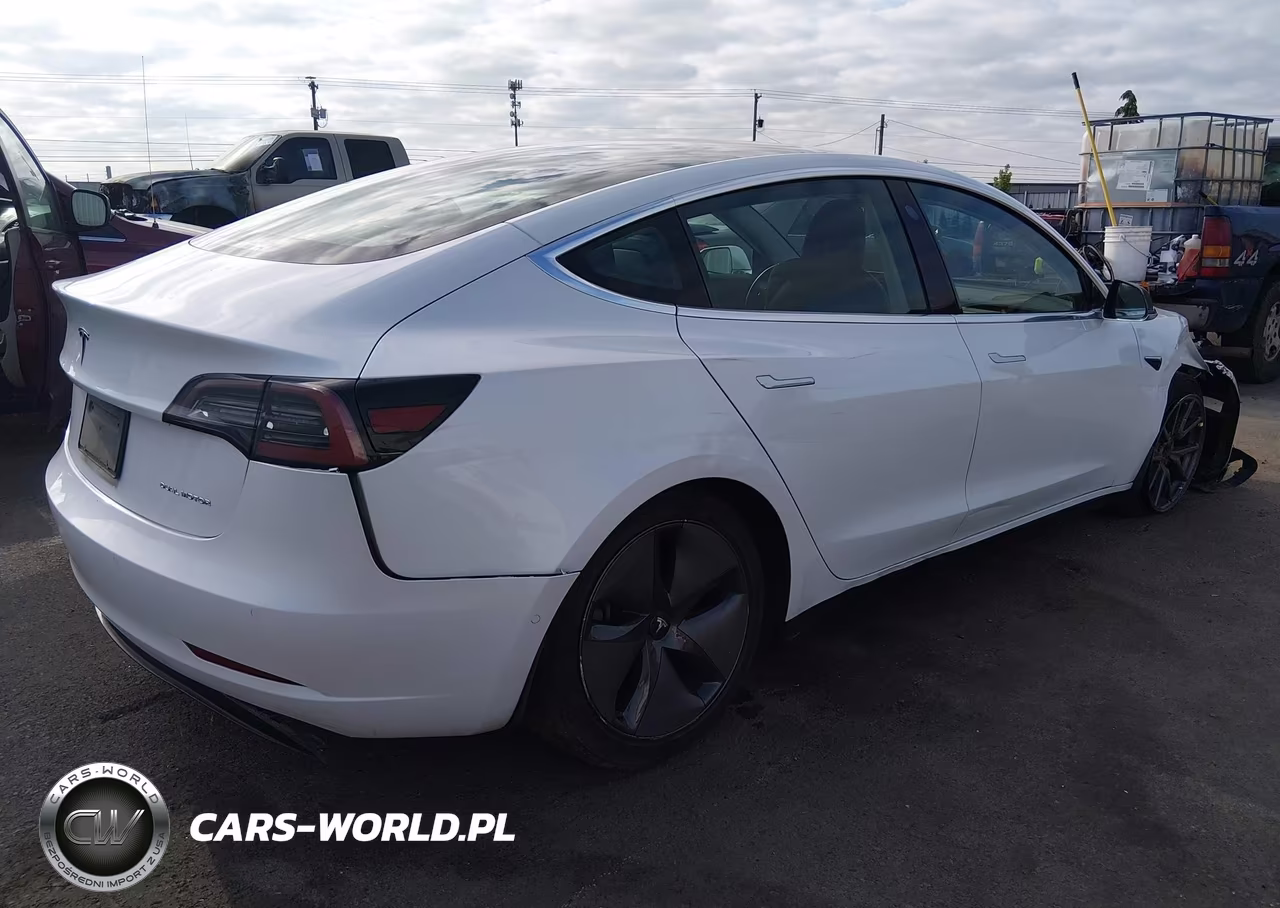 2019 Tesla Model 3 Long Range-Performance VIN:5YJ3E1EB7KF211750 - 4