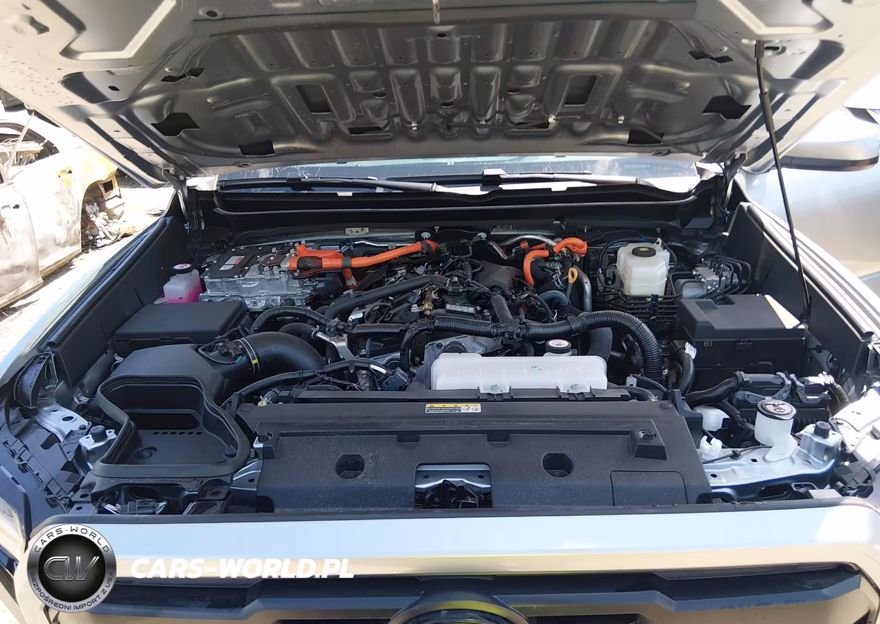 2025 Toyota Tacoma Hybrid Trd Off Road VIN:3TYLC5LNXST048862 - 10