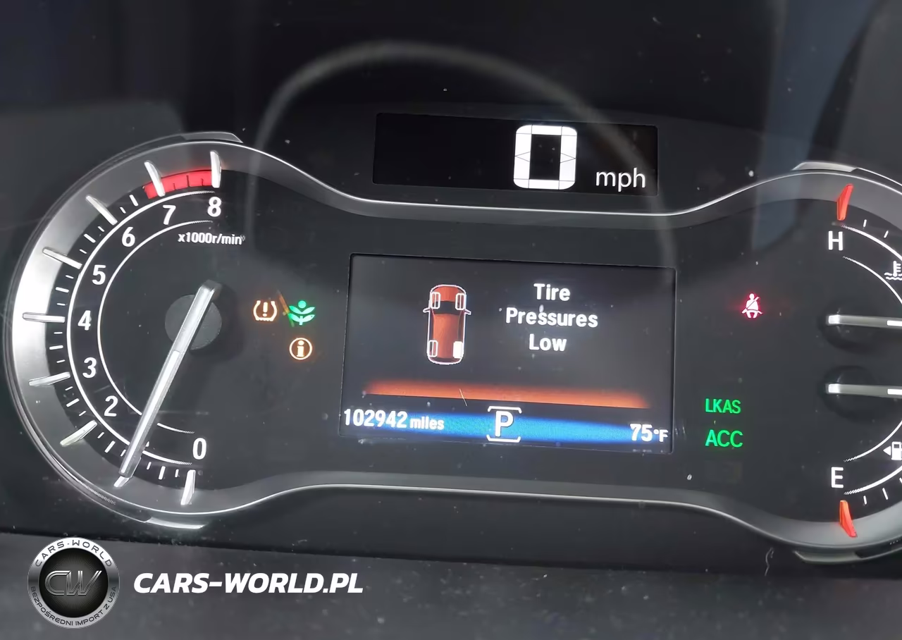 2018 Honda Pilot Elite VIN:5FNYF6H05JB033927 - 15