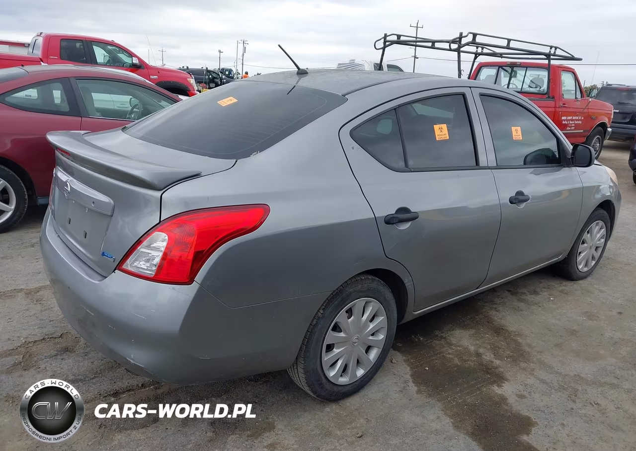 2014 Nissan Versa 1.6 S+ VIN:3N1CN7AP2EL821861 - 4