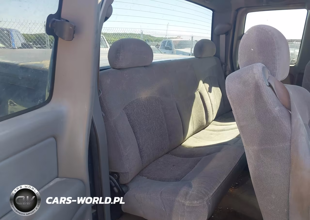 2000 Chevrolet Silverado 1500 Ls VIN:1GCEC19V2YZ317853 - 8