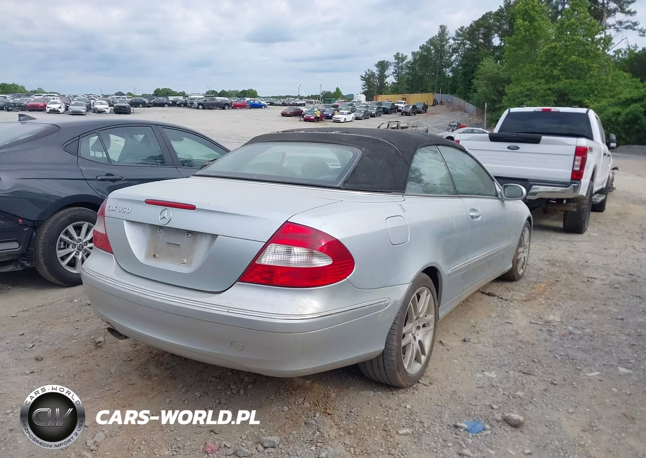 2008 Mercedes-Benz Clk 350 VIN:WDBTK56G08T093586 - 4