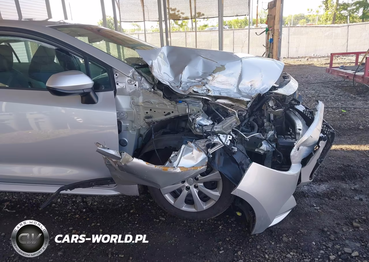 2020 Toyota Corolla Le VIN:5YFEPRAE7LP125216 - 17