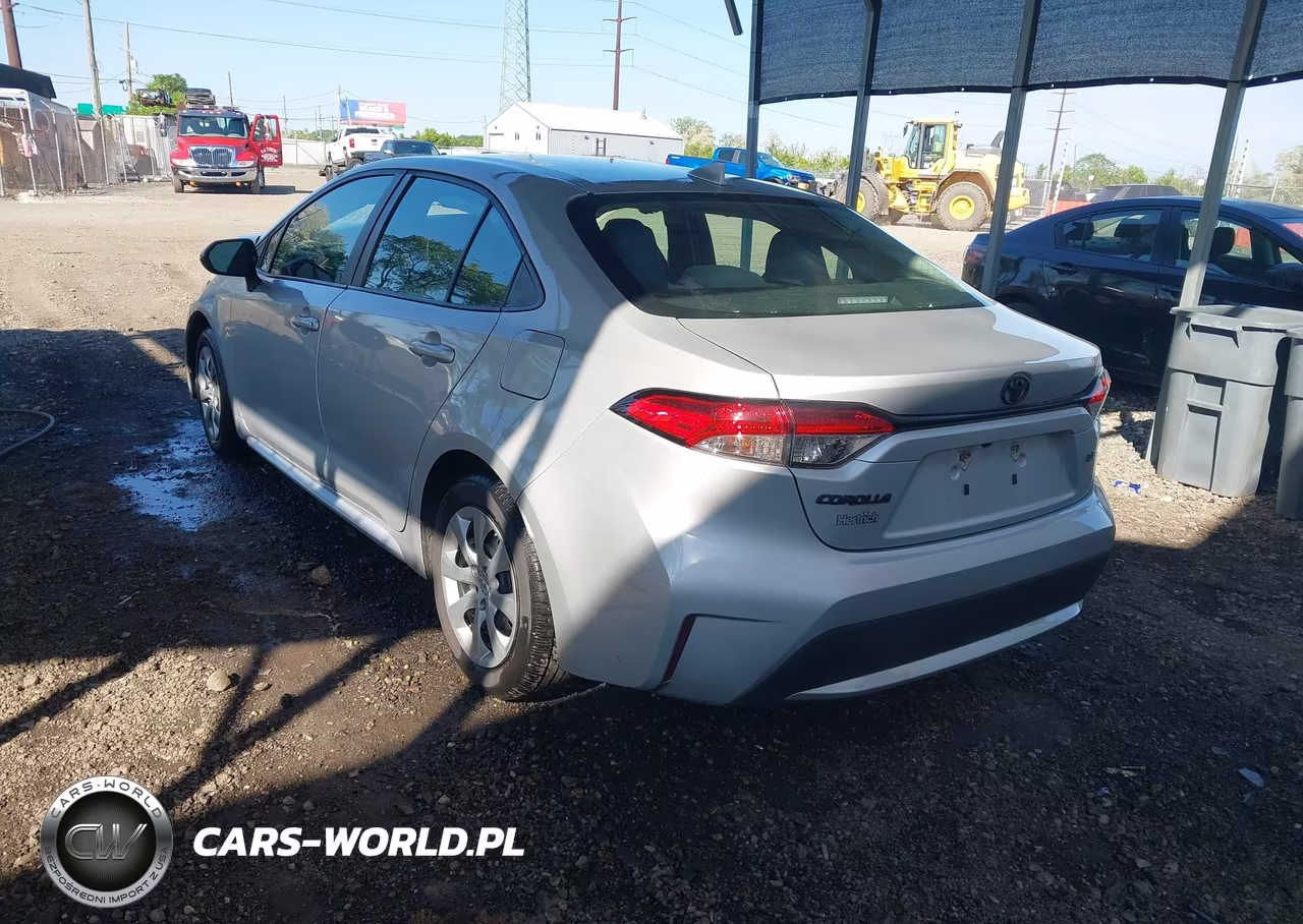 2020 Toyota Corolla Le VIN:5YFEPRAE7LP125216 - 3