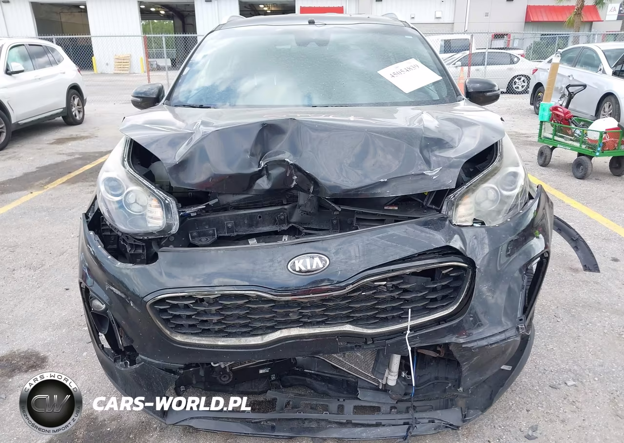 2020 Kia Sportage S VIN:KNDP63AC1L7661796 - 6