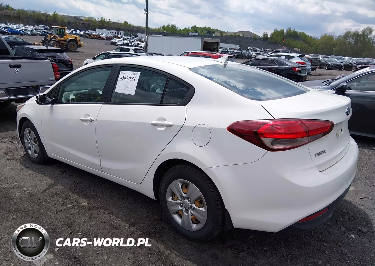 2017 Kia Forte Lx VIN:3KPFK4A71HE081312 - 3