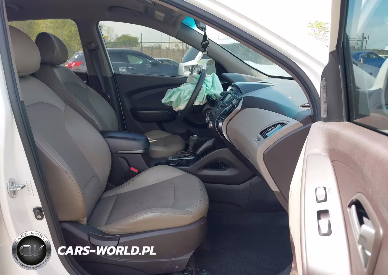 2015 Hyundai Tucson Gls VIN:KM8JT3AF5FU104321 - 5