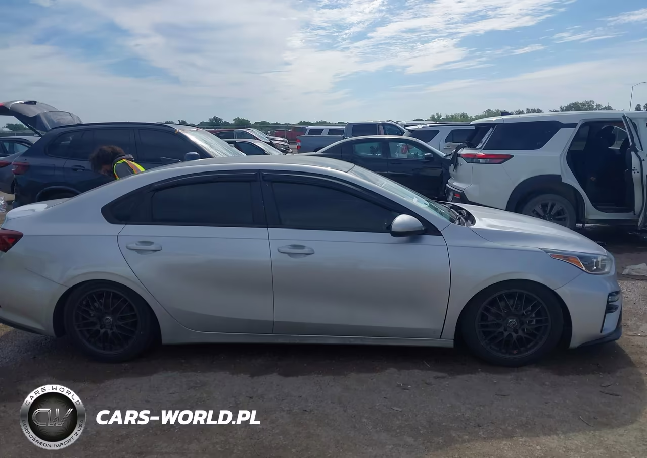 2021 Kia Forte Lxs VIN:3KPF24AD2ME350255 - 13