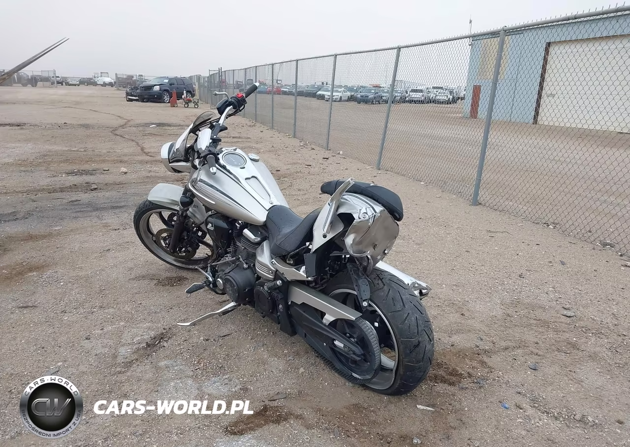 2010 Yamaha Xv1900 Cu VIN:JYAVP27E5AA012358 - 3