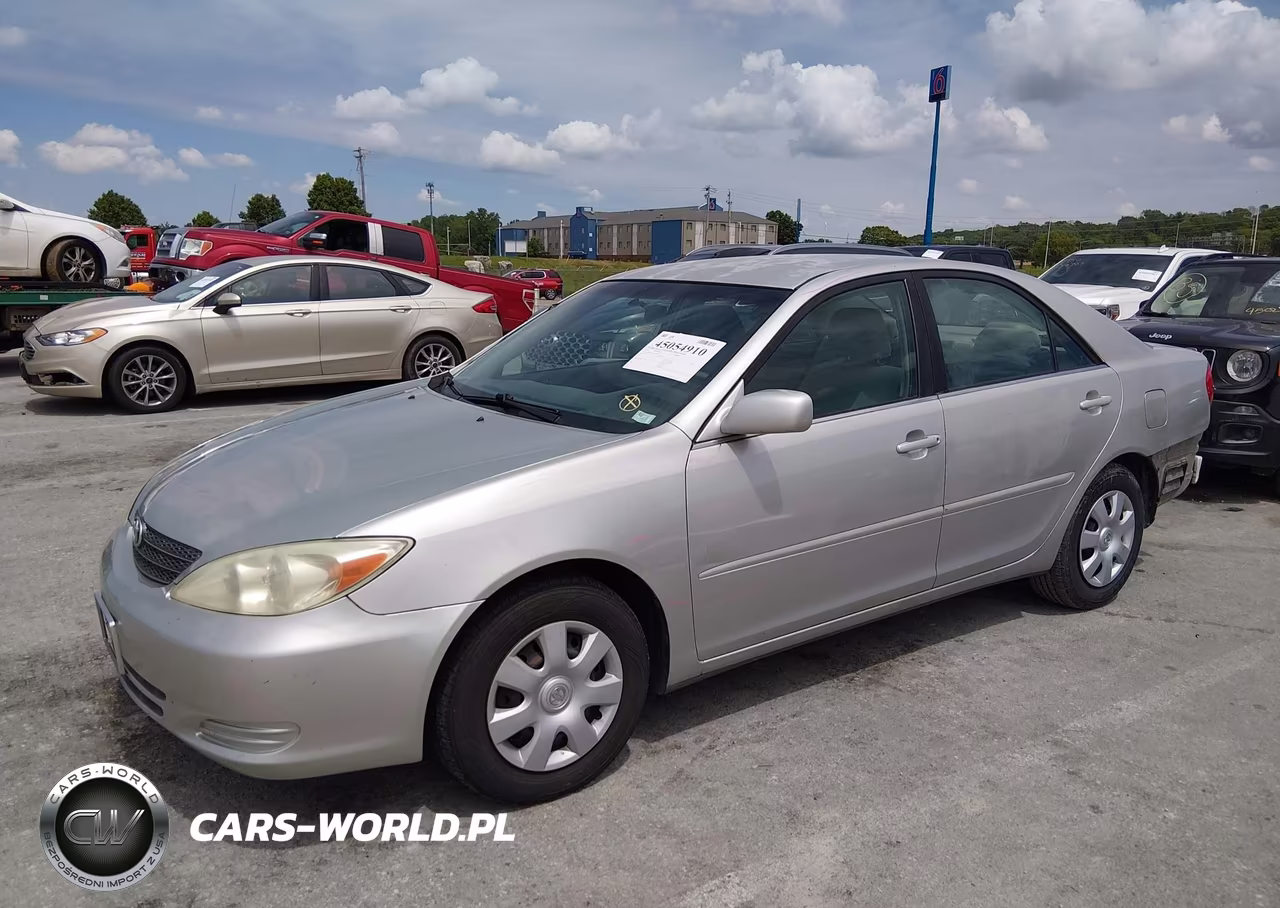 2003 Toyota Camry Le VIN:4T1BE32K13U216328 - 2