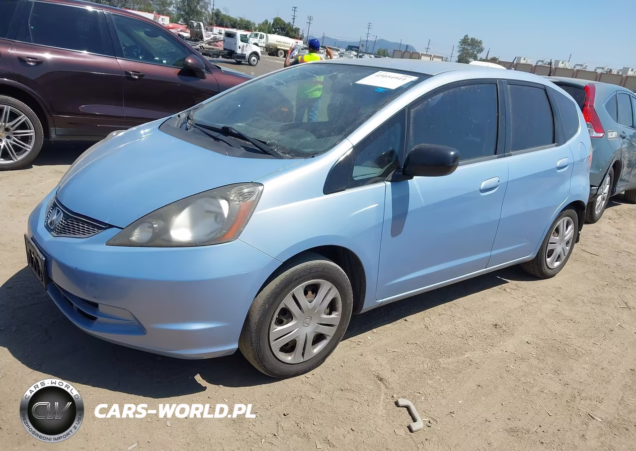 2010 Honda Fit VIN:JHMGE8H2XAC000607 - 2