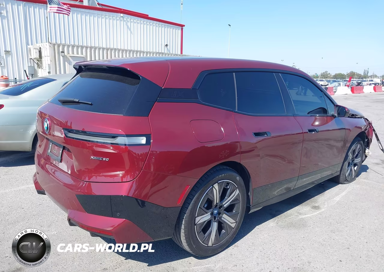 2025 BMW Ix xDrive50 VIN:WB523CF05SCT40718 - 4