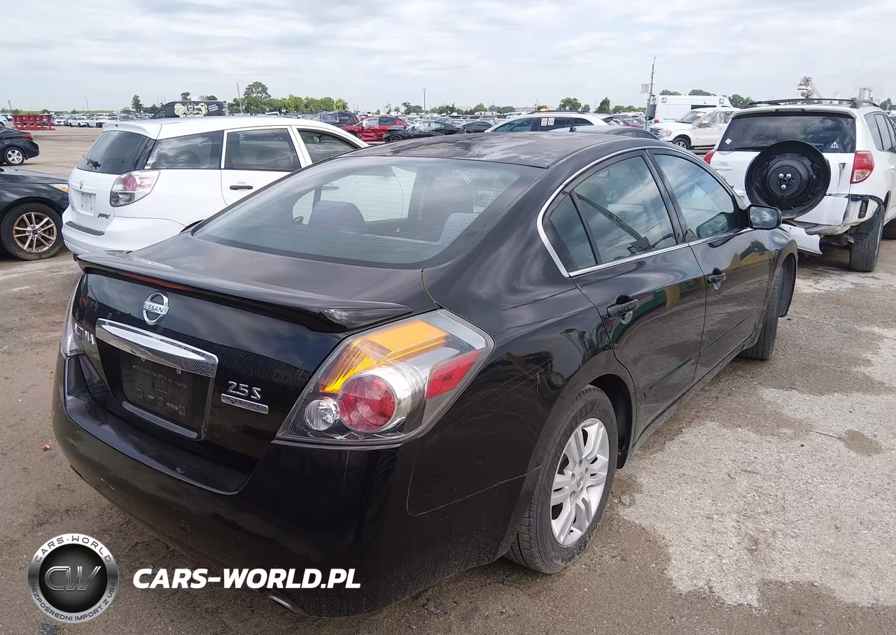 2011 Nissan Altima 2.5 S VIN:1N4AL2AP9BN486662 - 4